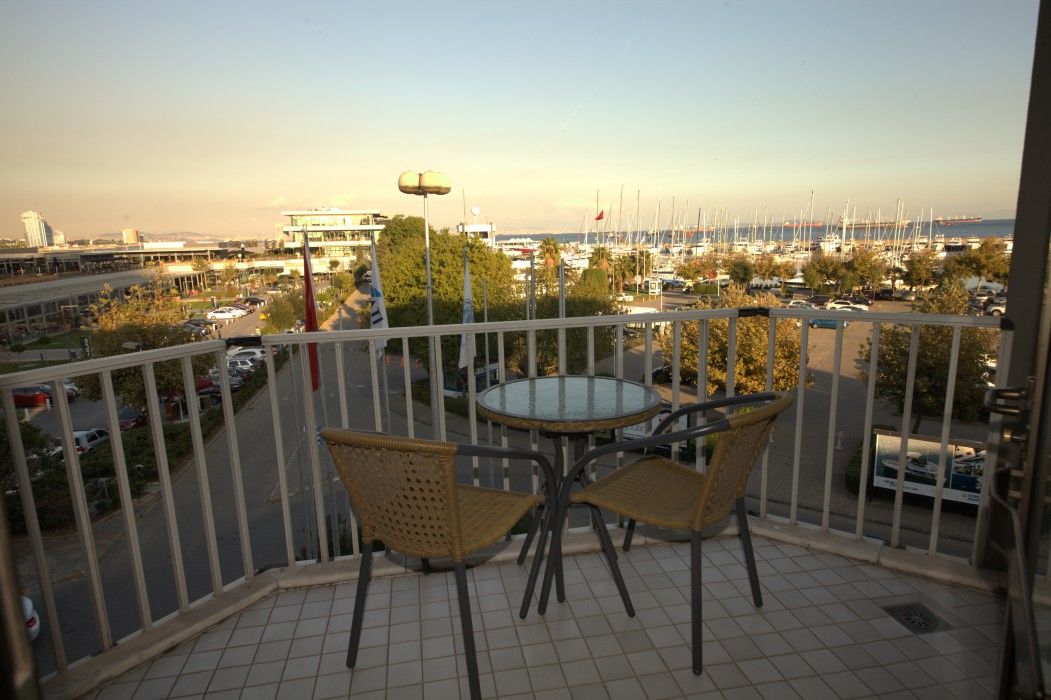 Atakoey Marina Hotel Istanbul Eksteriør bilde